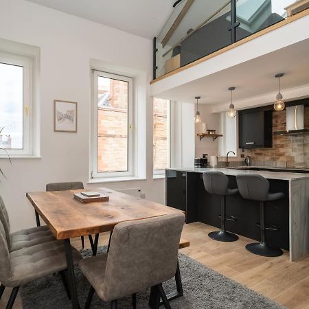 Pass The Keys Stunning 3 Bed Loft Style Apt With Free Parking EDI Exteriér fotografie