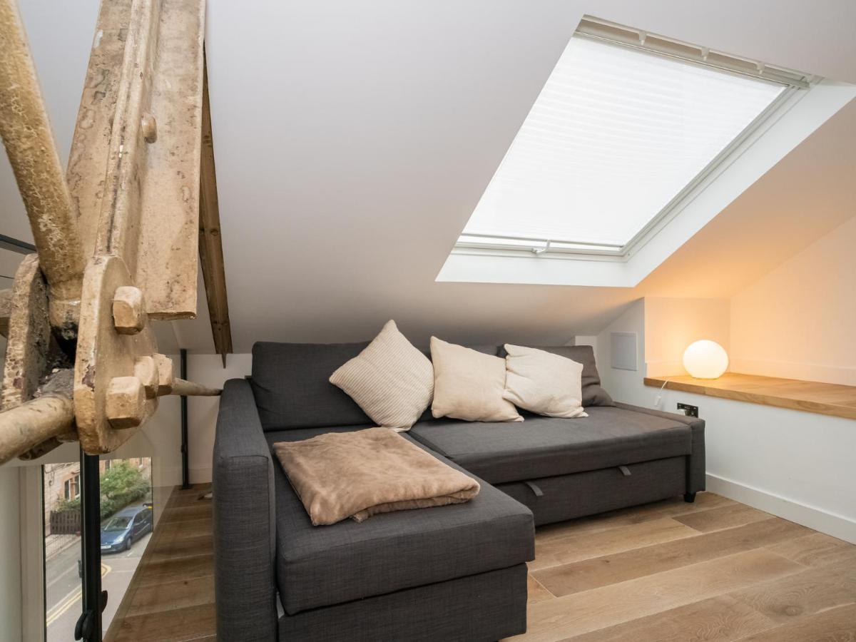 Pass The Keys Stunning 3 Bed Loft Style Apt With Free Parking EDI Exteriér fotografie