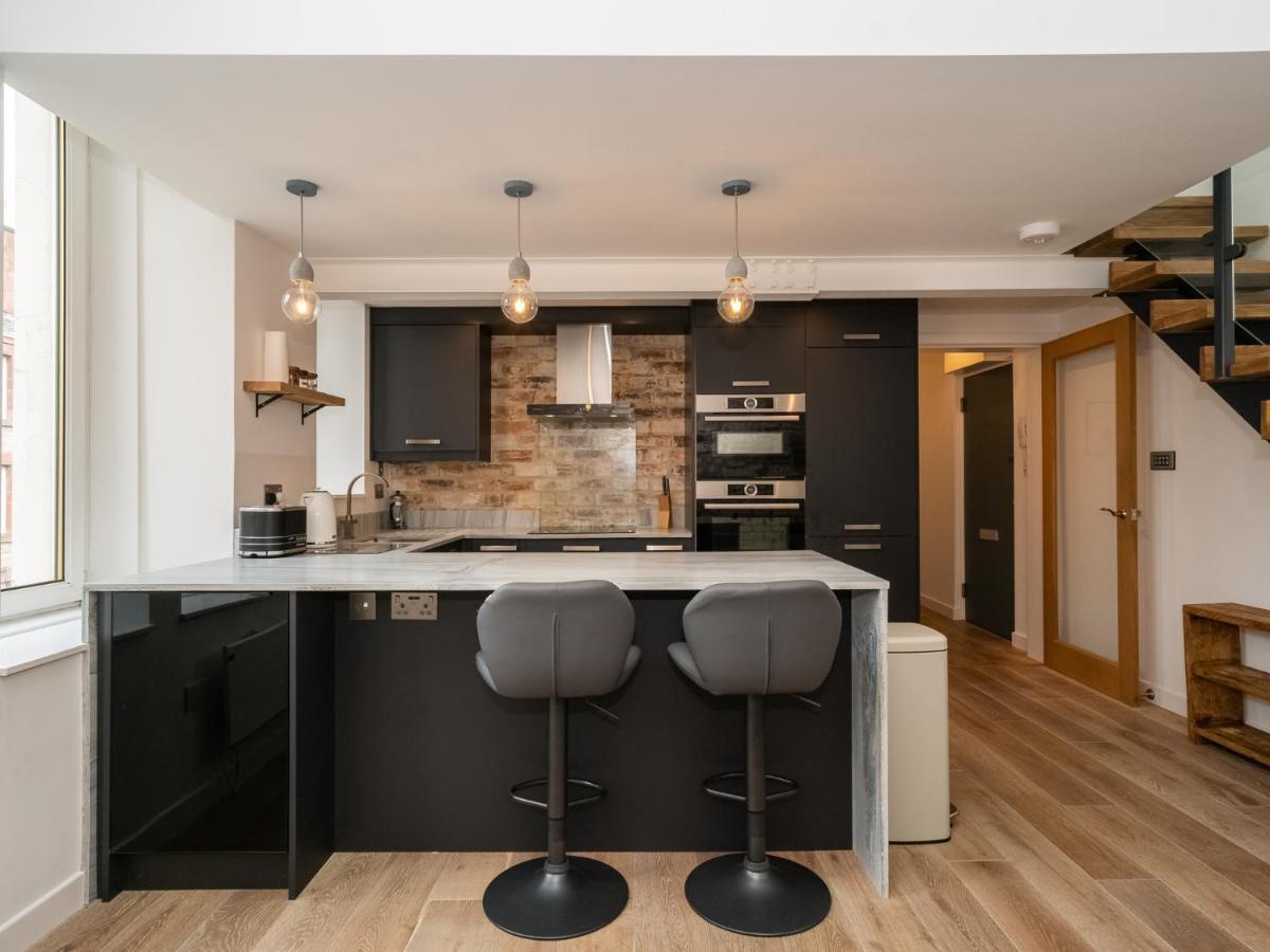 Pass The Keys Stunning 3 Bed Loft Style Apt With Free Parking EDI Exteriér fotografie