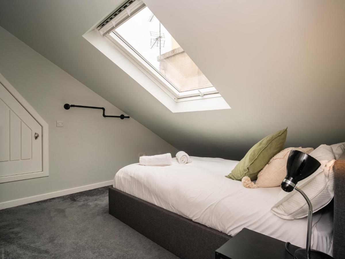 Pass The Keys Stunning 3 Bed Loft Style Apt With Free Parking EDI Exteriér fotografie